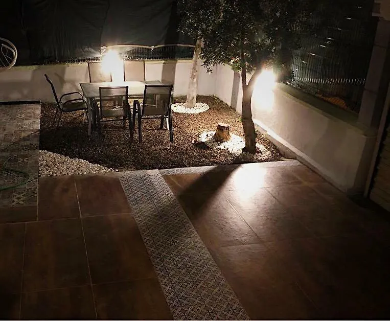 **  White House Izmir Bed and Breakfast Turquía