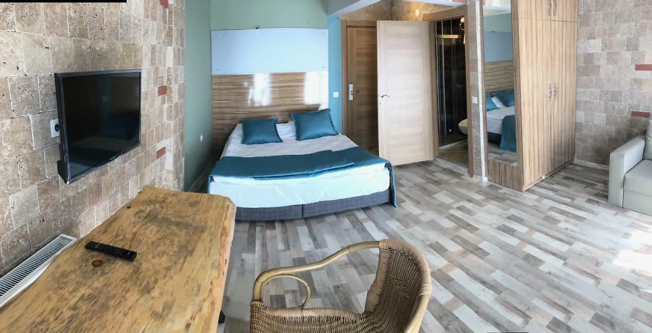 White House Izmir Bed & Breakfast 2*,  Turkey