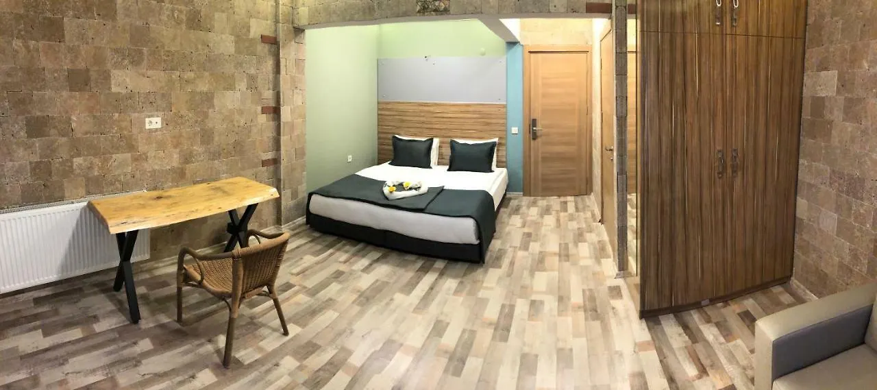 White House Izmir Bed & Breakfast 2*,